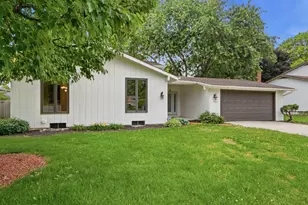 7111 White Butterfly Ln, Reynoldsburg, OH 43068 - Photo 3