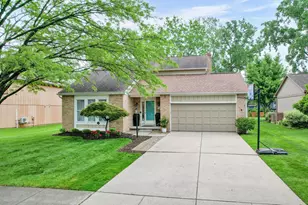 3308 Woods Mill Dr, Hilliard, OH 43026 - Photo 1