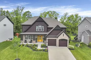 831 Pathlow Dr, Pickerington, OH 43147 - Photo 1