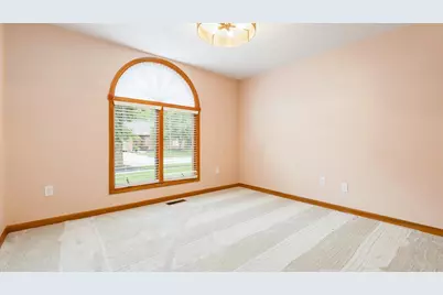 4761 Cypress Grove Drive, Groveport, OH 43125 - Photo 13