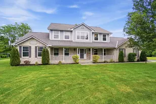 8711 Gosling Wy, Powell, OH 43065 - Photo 1