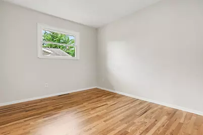 1907 Orlando Road, Columbus, OH 43232 - Photo 15