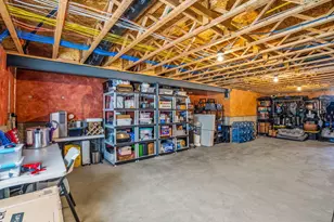 1275 Meadow View Dr, Marysville, OH 43040 - Photo 41