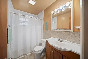 2235 Belcher Dr, Columbus, OH 43224 - Photo 21