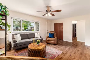 531 Deerwood Ave E, Columbus, OH 43230 - Photo 9