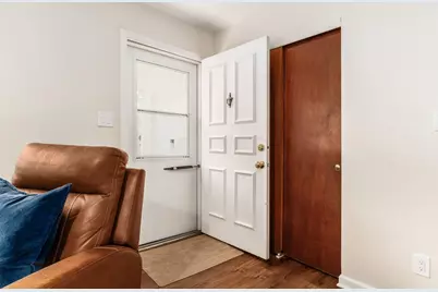531 Deerwood Avenue E, Columbus, OH 43230 - Photo 5