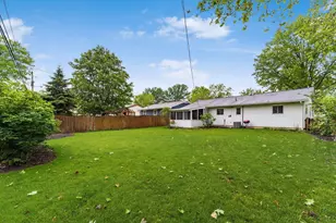 531 Deerwood Ave E, Columbus, OH 43230 - Photo 31