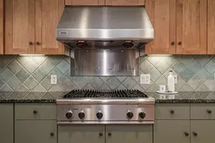 1 Miranova Pl, Columbus, OH 43215 - Photo 21