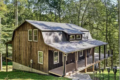 12089 Cantwell Cliffs Road, Rockbridge, OH 43149 - Photo 7