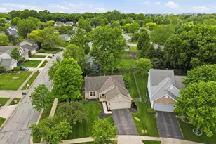 1681 Hale Ct, Columbus, OH 43228 - Photo 27