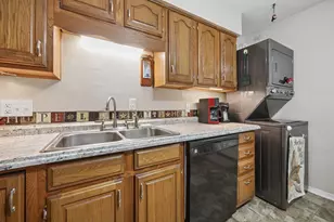 256 Walden Rd, Heath, OH 43056 - Photo 13