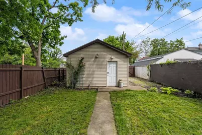 140 E Tompkins Street, Columbus, OH 43202 - Photo 39