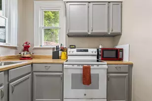 140 E Tompkins St, Columbus, OH 43202 - Photo 21