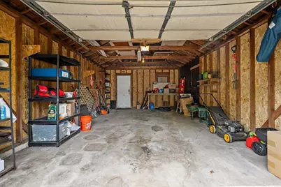 140 E Tompkins Street, Columbus, OH 43202 - Photo 43