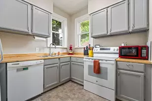 140 E Tompkins St, Columbus, OH 43202 - Photo 19