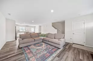 4280 French Creek Dr, Columbus, OH 43207 - Photo 5