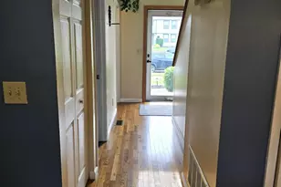 1787 Westbrook Village Dr, Columbus, OH 43228 - Photo 3