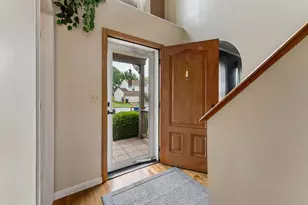 1787 Westbrook Village Dr, Columbus, OH 43228 - Photo 15
