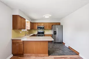 5371 Aqua St, Columbus, OH 43229 - Photo 7