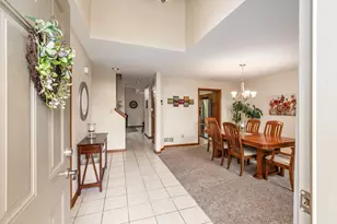 2409 Parklawn Dr, Lewis Center, OH 43035 - Photo 3