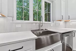 176 E Weber Rd, Columbus, OH 43202 - Photo 61