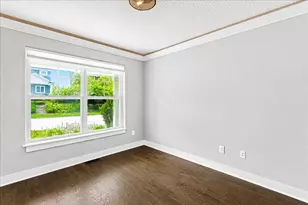 176 E Weber Rd, Columbus, OH 43202 - Photo 13