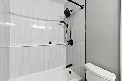 176 E Weber Road, Columbus, OH 43202 - Photo 25