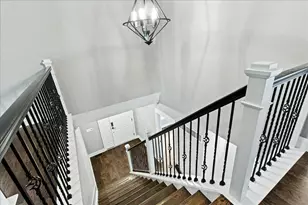 176 E Weber Rd, Columbus, OH 43202 - Photo 15
