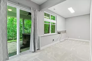 176 E Weber Rd, Columbus, OH 43202 - Photo 39