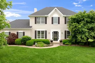 2643 Sandhurst Dr, Lewis Center, OH 43035 - Photo 1