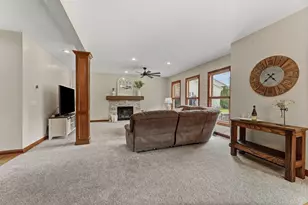 2643 Sandhurst Dr, Lewis Center, OH 43035 - Photo 13