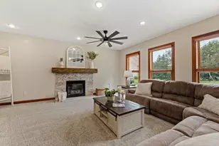 2643 Sandhurst Dr, Lewis Center, OH 43035 - Photo 11
