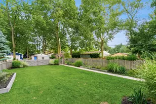 146 W N Broadway, Columbus, OH 43214 - Photo 47