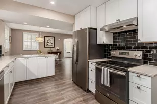 146 W N Broadway, Columbus, OH 43214 - Photo 11