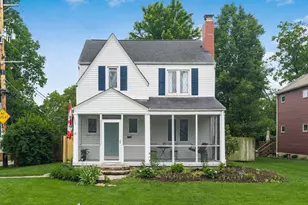 51 E Schreyer Pl, Columbus, OH 43214 - Photo 3