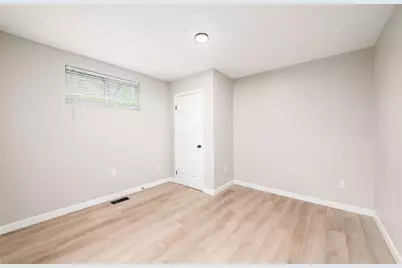 2315 Howey Road, Columbus, OH 43211 - Photo 17