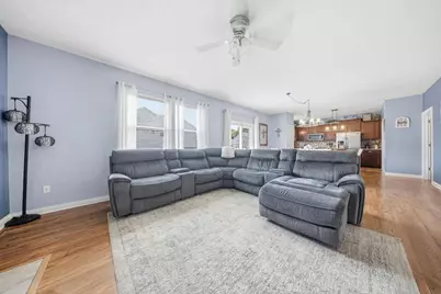 2100 Emmys Way, Columbus, OH 43228 - Photo 13
