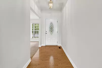 1010 Laketree Court W, Westerville, OH 43081 - Photo 5