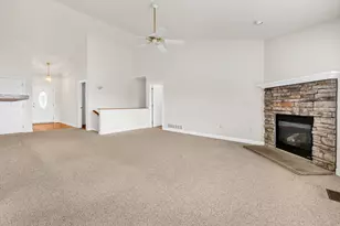 1010 Laketree Ct W, Westerville, OH 43081 - Photo 15