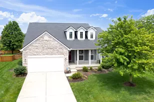 1010 Laketree Ct W, Westerville, OH 43081 - Photo 3