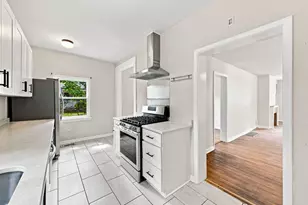 2456 Indiana Ave, Columbus, OH 43202 - Photo 9