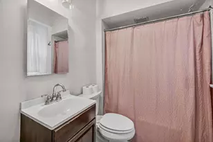 2456 Indiana Ave, Columbus, OH 43202 - Photo 13