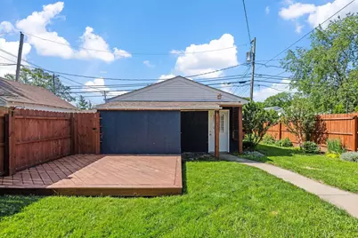 373 E Kelso Road, Columbus, OH 43202 - Photo 29