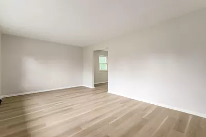 151 Bristol Drive SW, Reynoldsburg, OH 43068 - Photo 9
