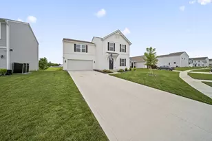 25 Henderson Ln, Ashville, OH 43103 - Photo 3