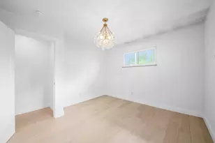 275 E Royal Forest Blvd, Columbus, OH 43214 - Photo 55
