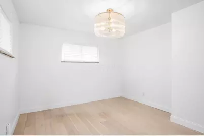 275 E Royal Forest Boulevard, Columbus, OH 43214 - Photo 47