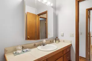 5546 Satinwood Dr, Columbus, OH 43229 - Photo 31