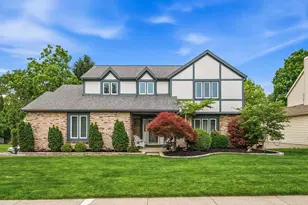 649 Deer Run Dr, Gahanna, OH 43230 - Photo 1
