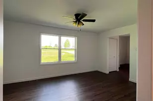 11517 Kenyon Rd, Mount Vernon, OH 43050 - Photo 9